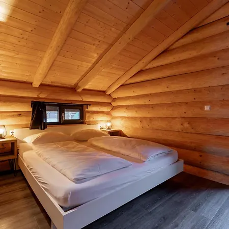 Chalet 2b Jenig